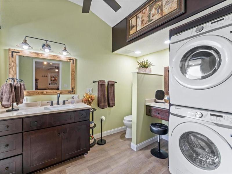 College Park-Orlando 5Star Villa Oasis - Home Away From Home - Quiet Neighborhood-Private Botanical Courtyard - Mins From Eola,Dt, Winter Park - Free Parking & Ev Plug In Exteriör bild
