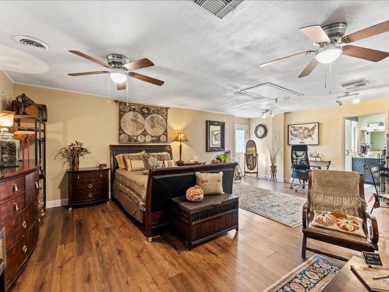 College Park-Orlando 5Star Villa Oasis - Home Away From Home - Quiet Neighborhood-Private Botanical Courtyard - Mins From Eola,Dt, Winter Park - Free Parking & Ev Plug In Exteriör bild