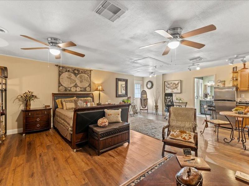 College Park-Orlando 5Star Villa Oasis - Home Away From Home - Quiet Neighborhood-Private Botanical Courtyard - Mins From Eola,Dt, Winter Park - Free Parking & Ev Plug In Exteriör bild